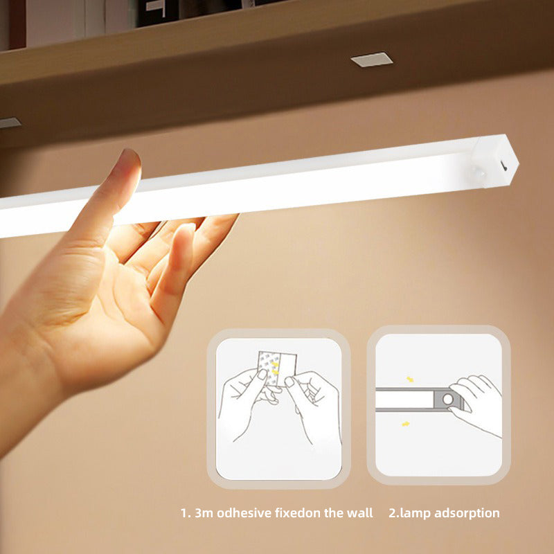 USB-C Motion Sensor Night Light Rechargeable — image 3